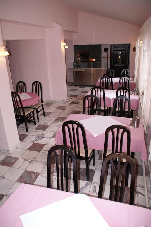Hotel Petra Káposztafalva Kültér fotó